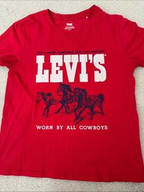 Levi's Red Graphic T-Shirt